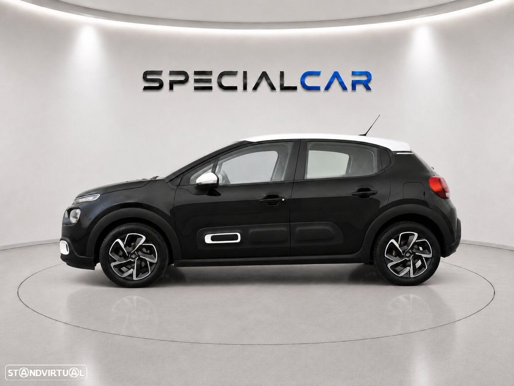 Citroën C3 1.2 PureTech Shine — fotografia 3