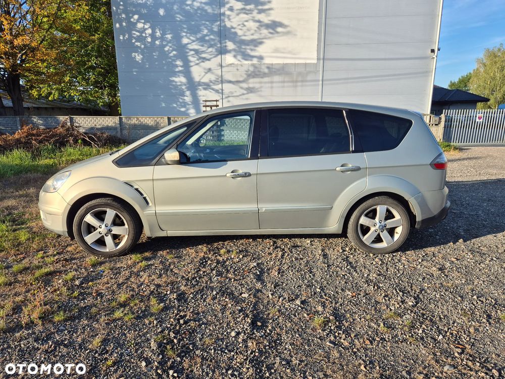 Ford S-Max 2.2 TDCi Titanium - 15