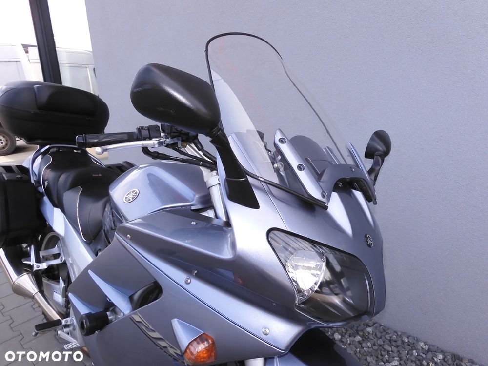 Yamaha FJR - 3