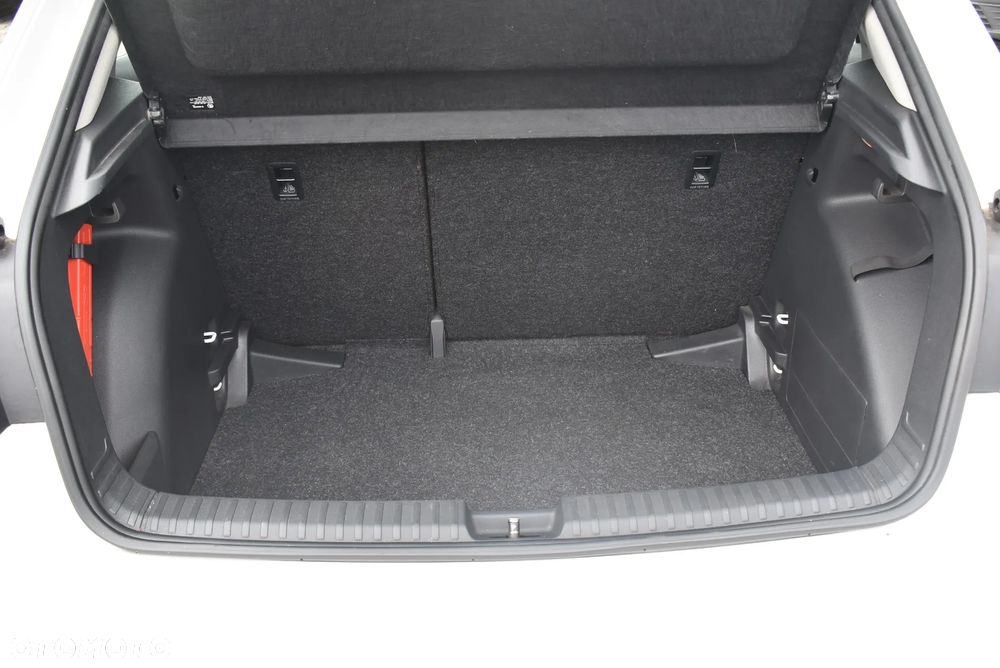 Skoda Fabia 1.0 Ambition - 12