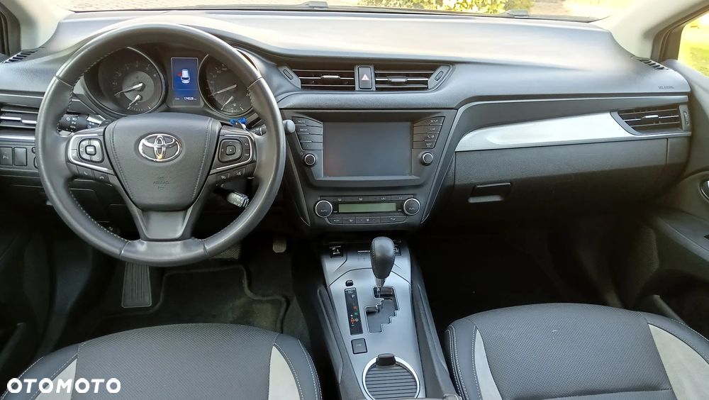 Toyota Avensis 1.8 Business Edition MS - 11