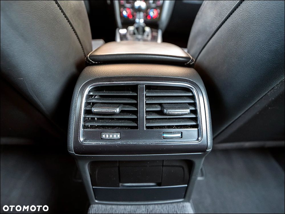 Audi A4 Limousine - 31