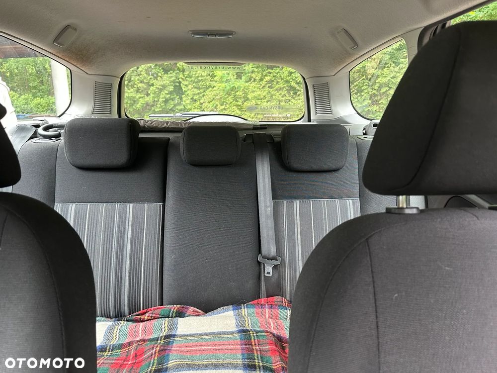 Ford Focus 1.6 Trend - 6