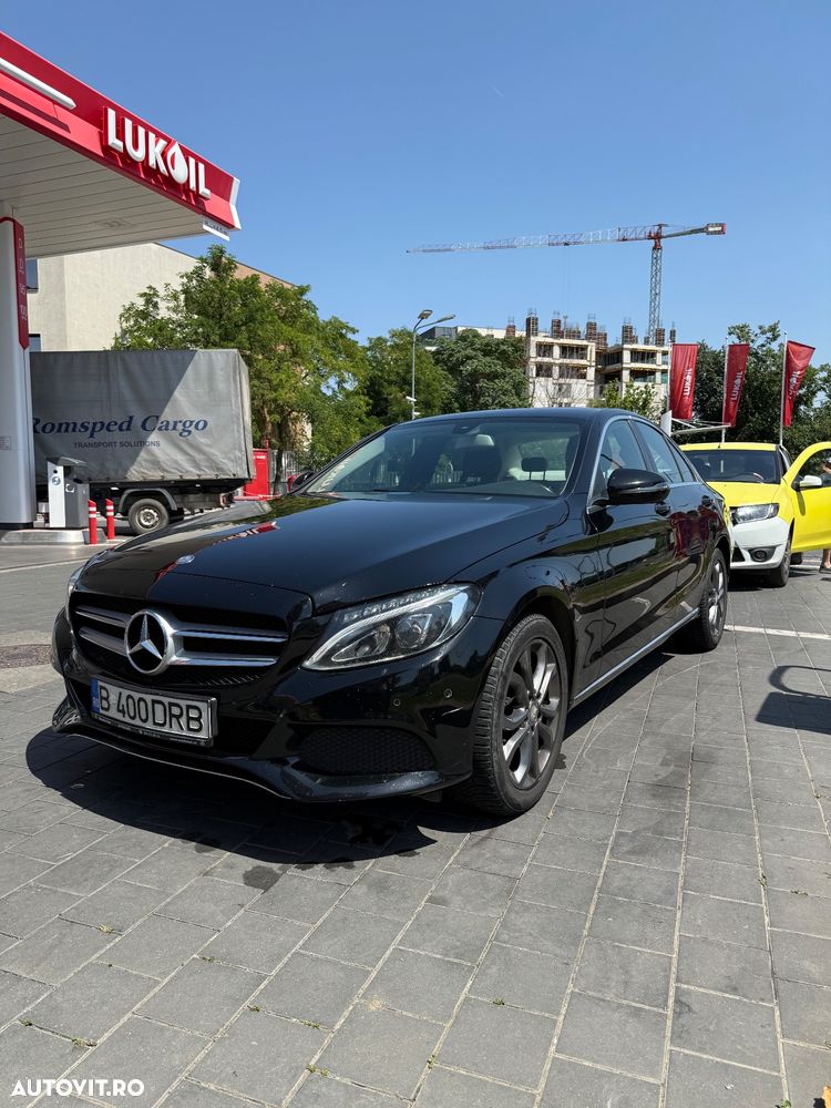 Mercedes-Benz C - 16