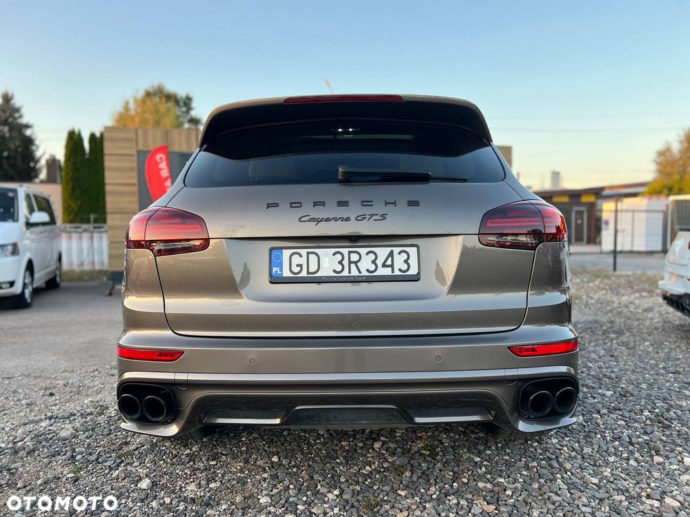 Porsche Cayenne GTS - 6
