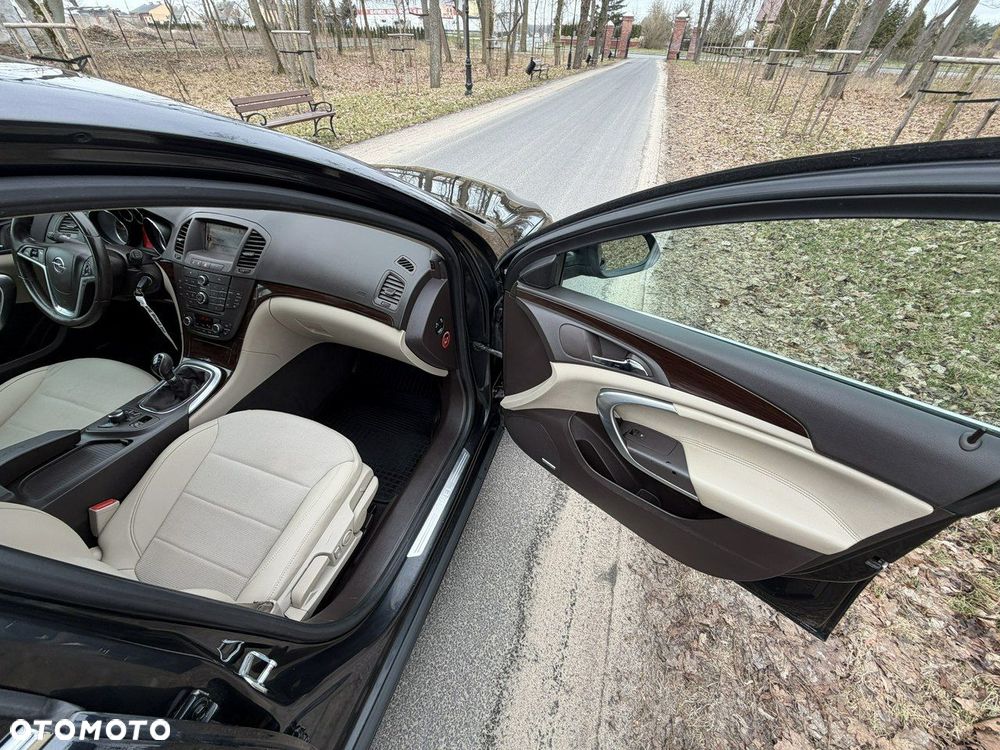 Opel Insignia - 31