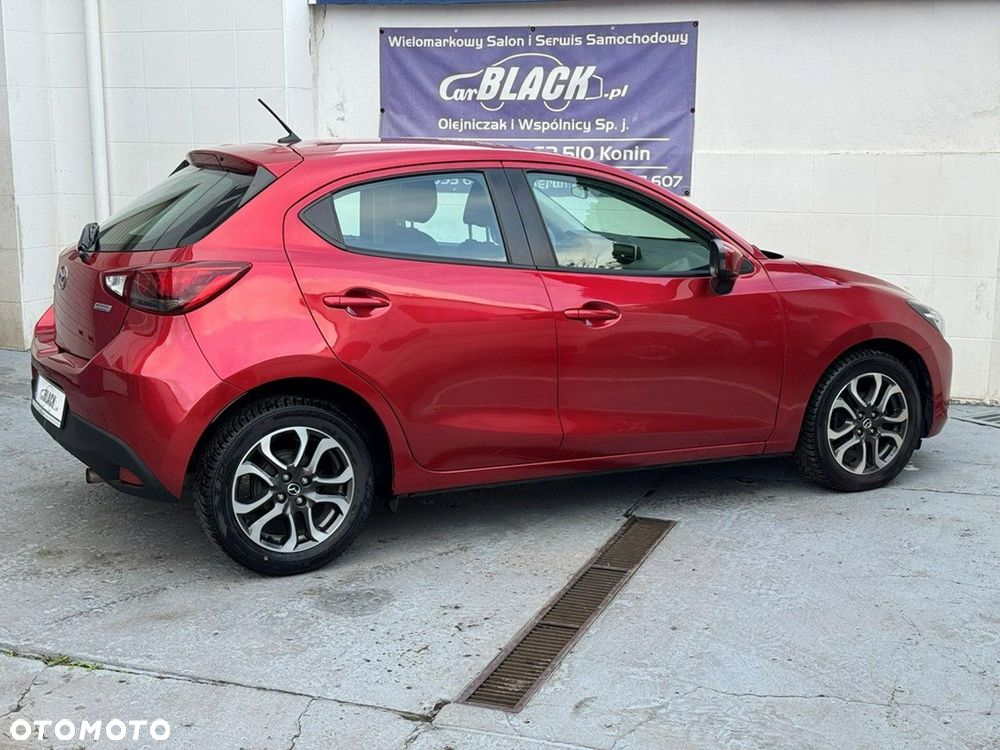 Mazda 2 - 16