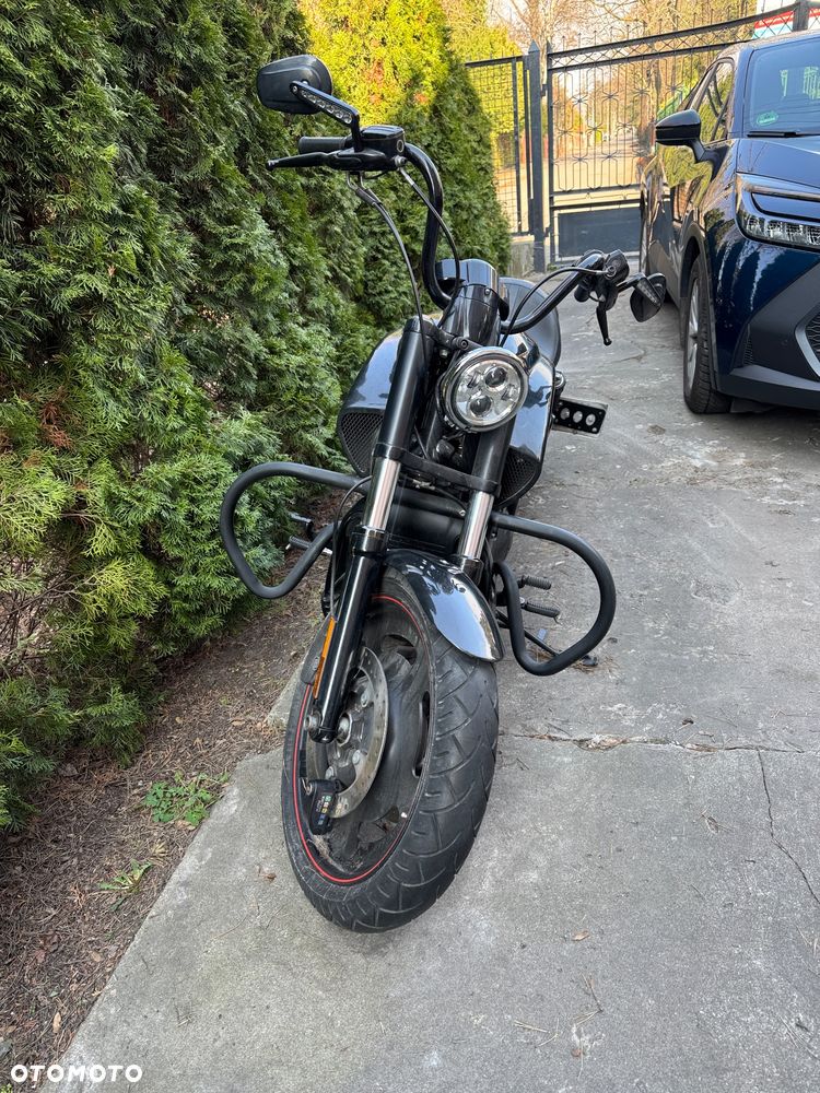 Harley-Davidson V-Rod Night Rod - 1