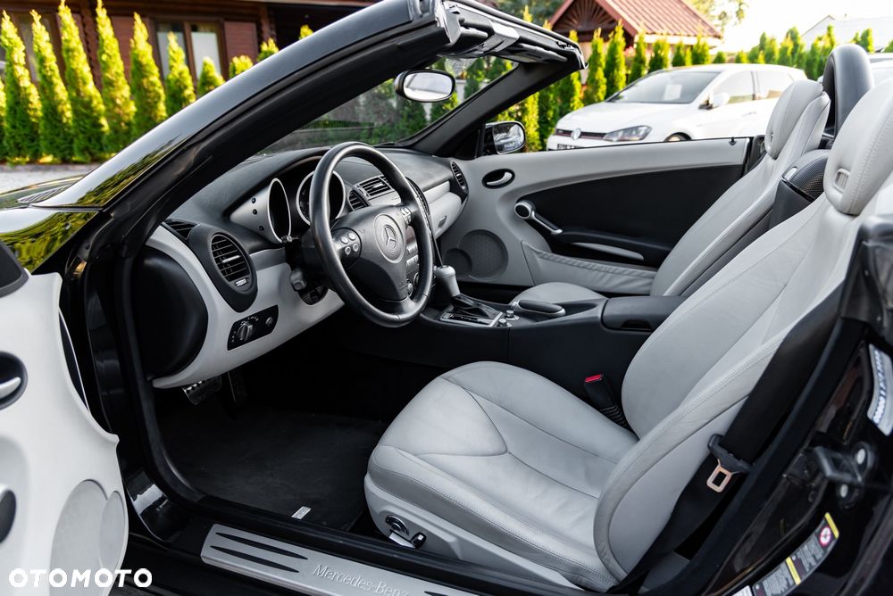 Mercedes-Benz SLK - 18