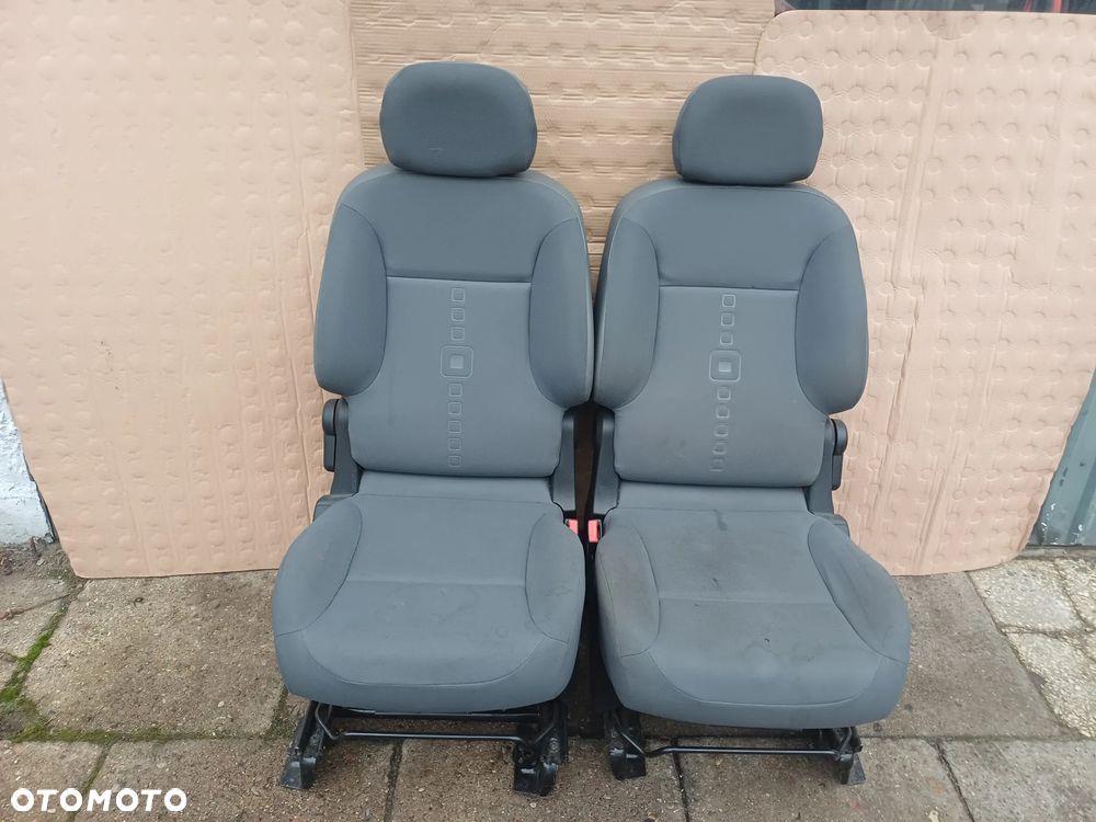 Fotele przód Citroen Berlingo Partner II lift 08-18 - 1