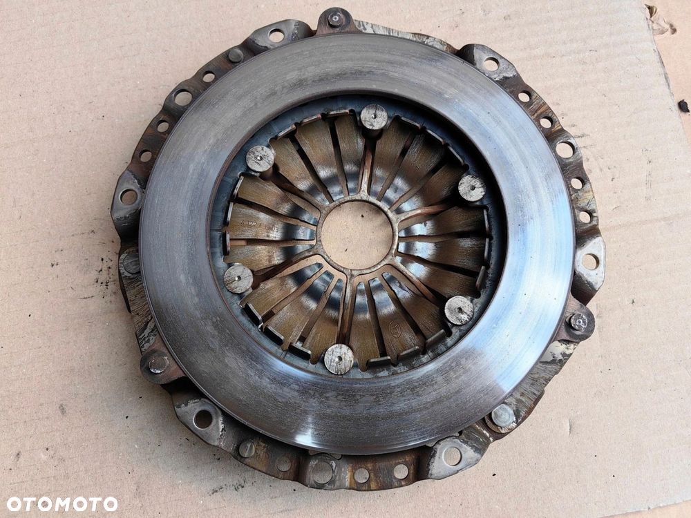 Sprzęgło BMW M43 1.6 1.8 1.9 benzyna 228mm dwumas tarcza docisk 1223711 - 9