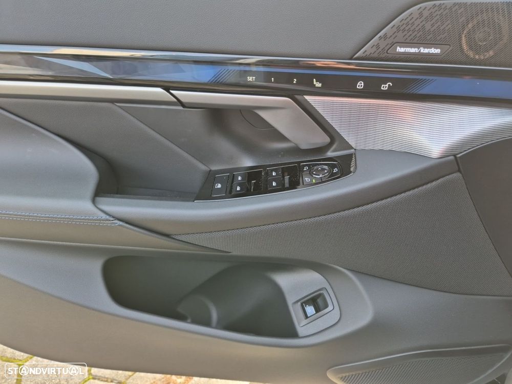 BMW i5 eDrive40 Pack Desportivo M - 19