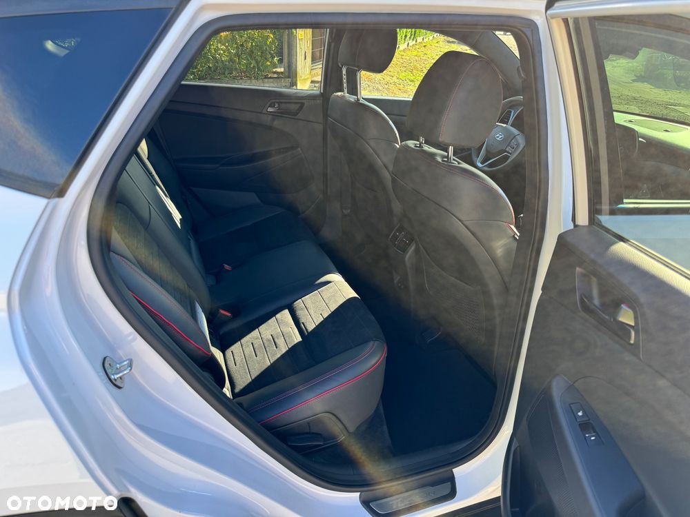 Hyundai Tucson 1.6 GDi 2WD DCT N Line - 12