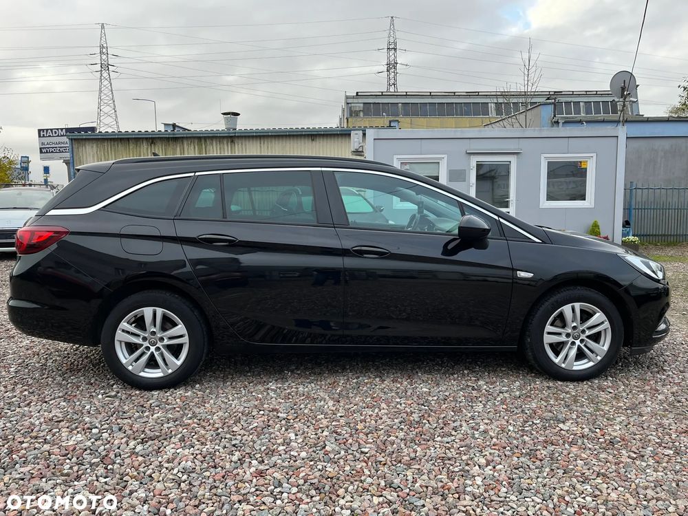 Opel Astra - 4