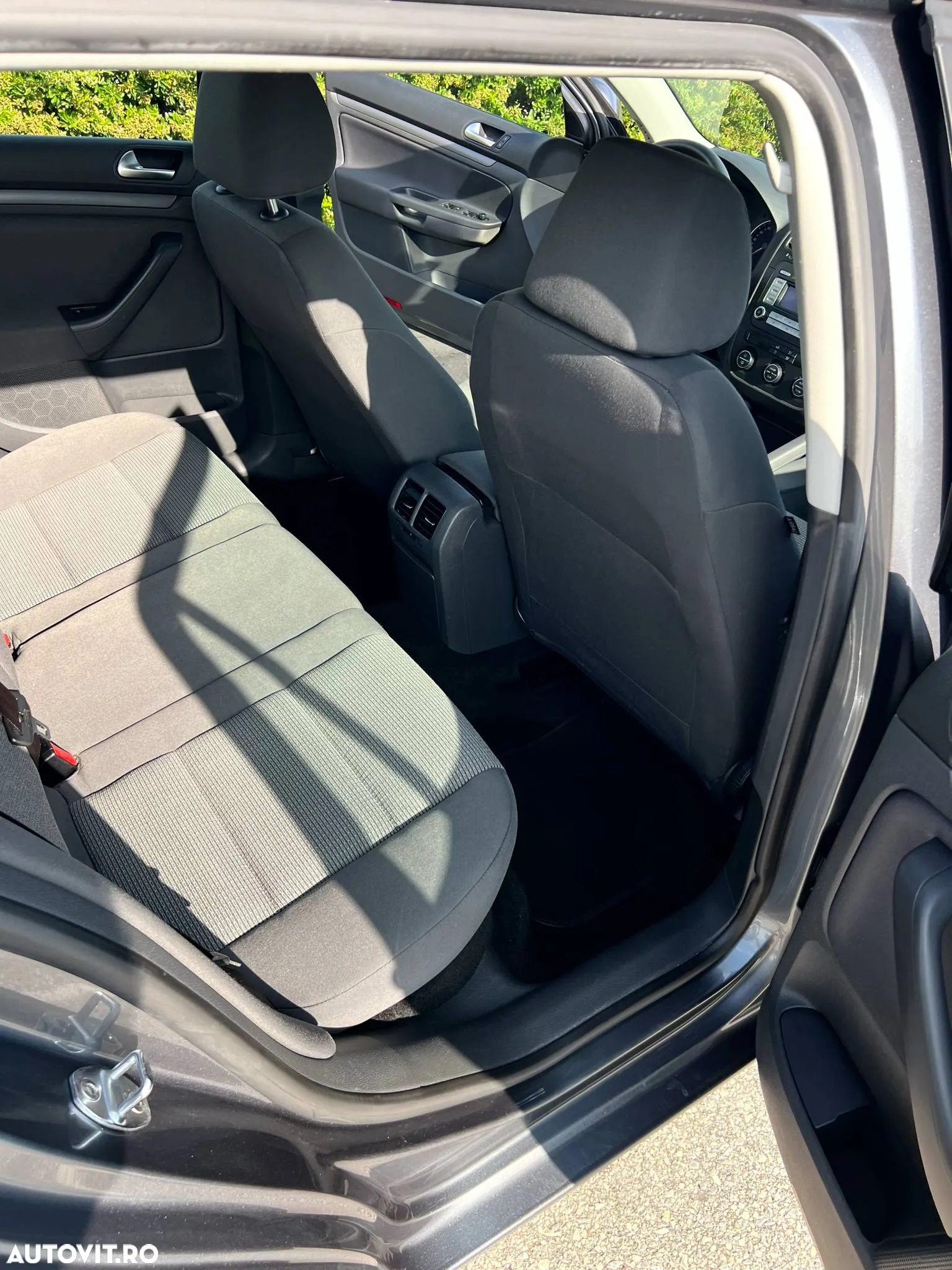 Volkswagen Golf 1.9 TDI Comfortline - 10