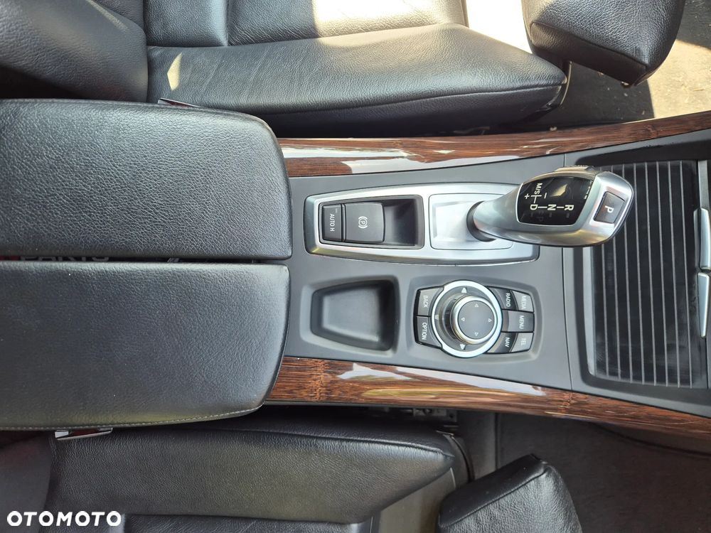 BMW X5 xDrive35i - 15