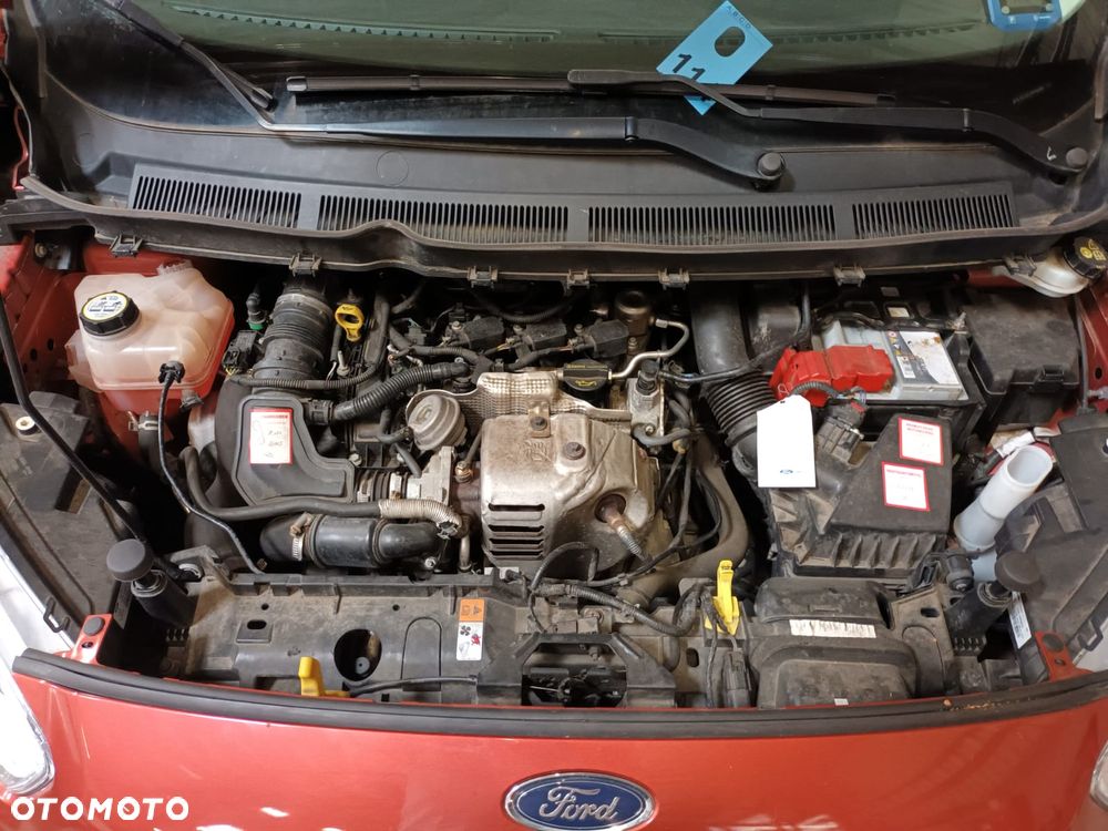 Ford Tourneo Courier - 17