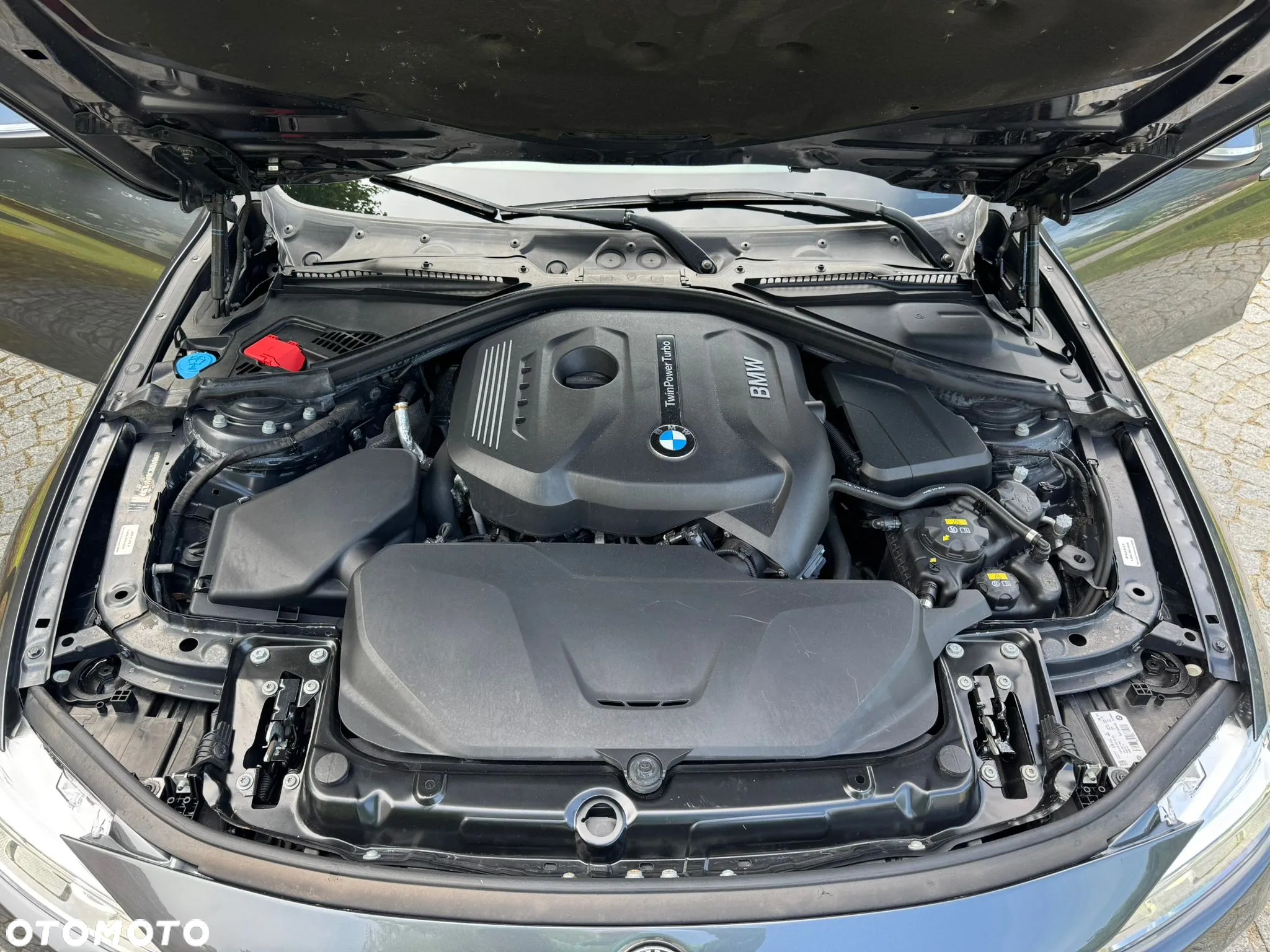 BMW Seria 3 330i - 18