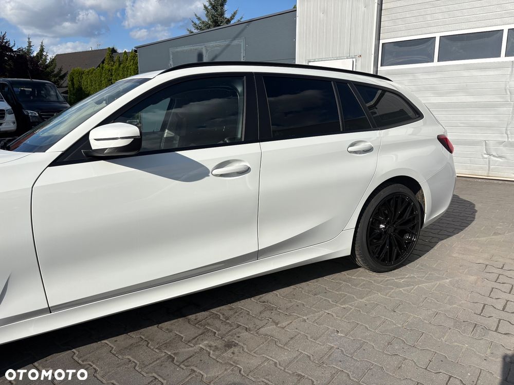 BMW Seria 3 316d mHEV - 10