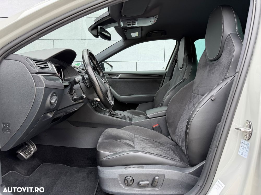Skoda Superb 2.0 TDI DSG Sportline - 6