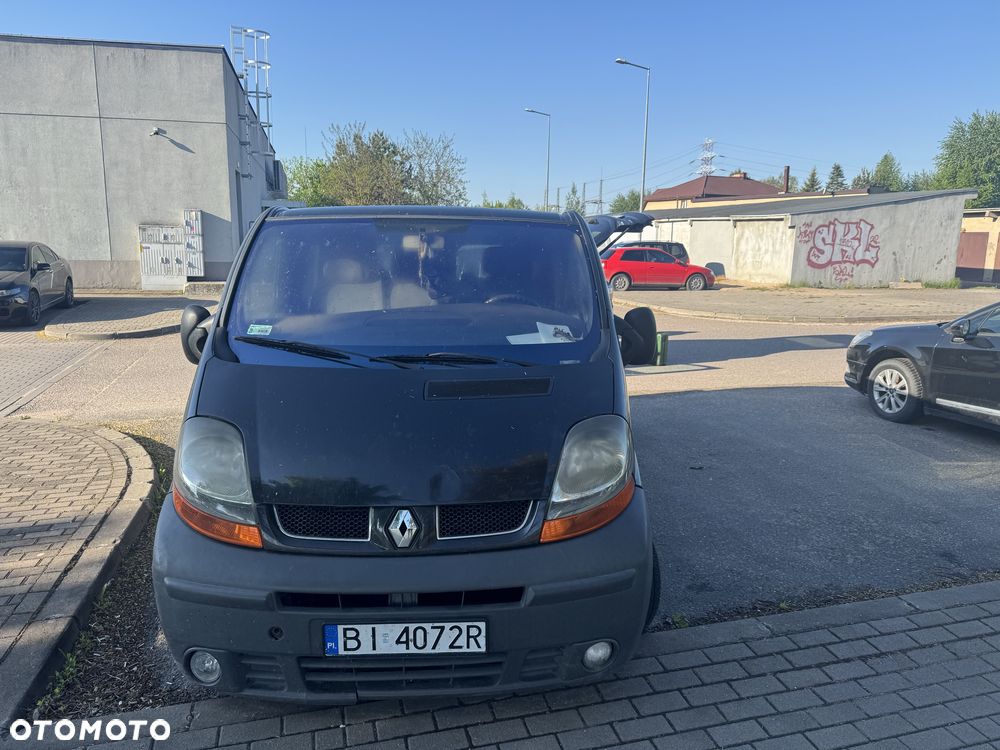Renault Trafic - 2