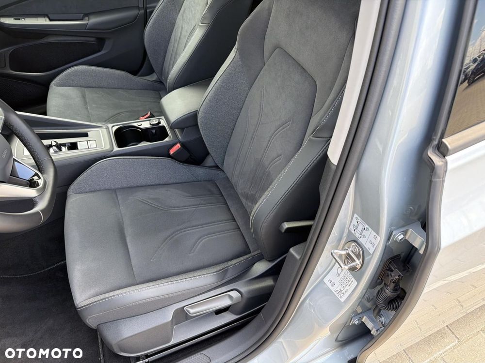Volkswagen Golf 1.5 eTSI mHEV Life DSG - 14