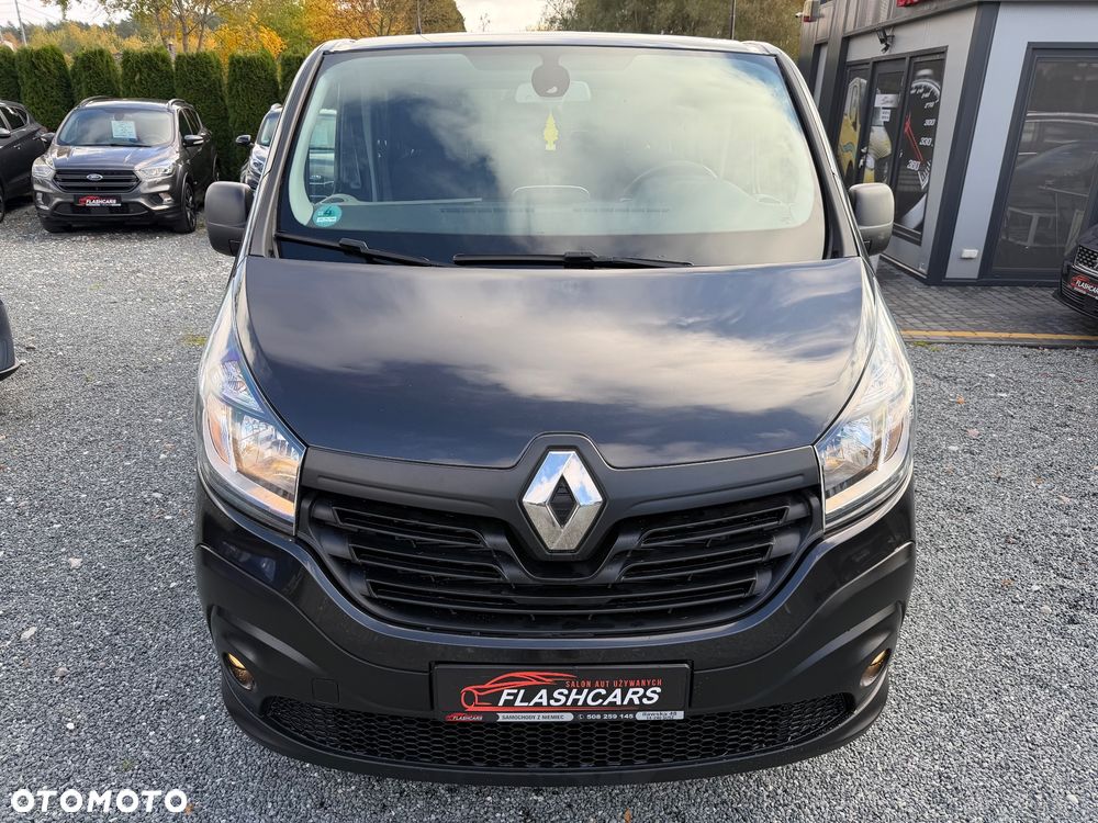Renault Trafic - 26