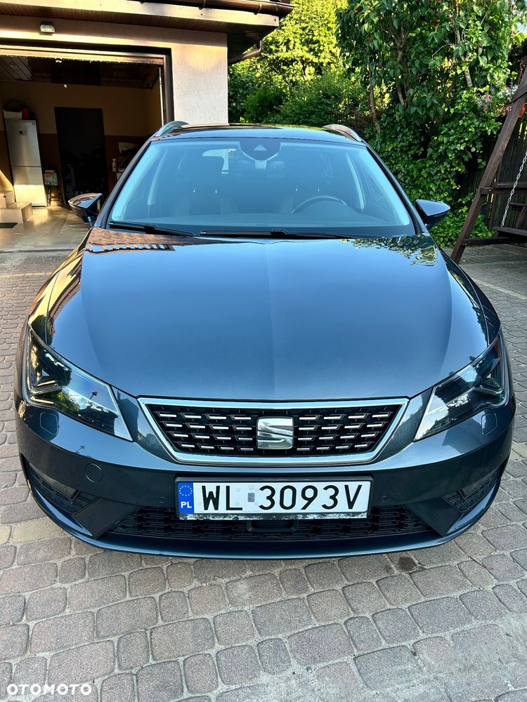 Seat Leon 1.5 eTSI Xcellence DSG - 2