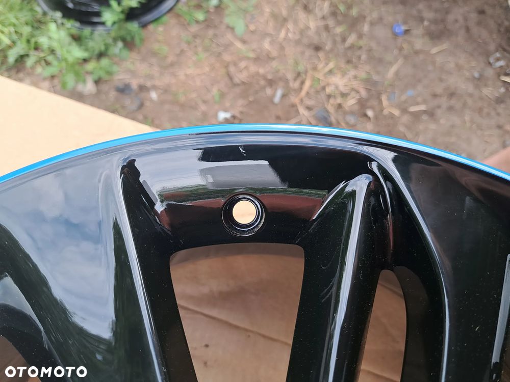 Felga Aluminiowa Opel Adam 17 Cali 17x7J IS ET 44 Black Blue - 3