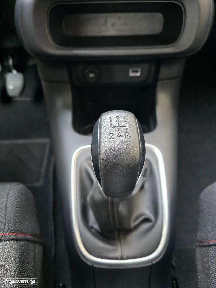 Citroën C3 1.2 PureTech Shine - 38