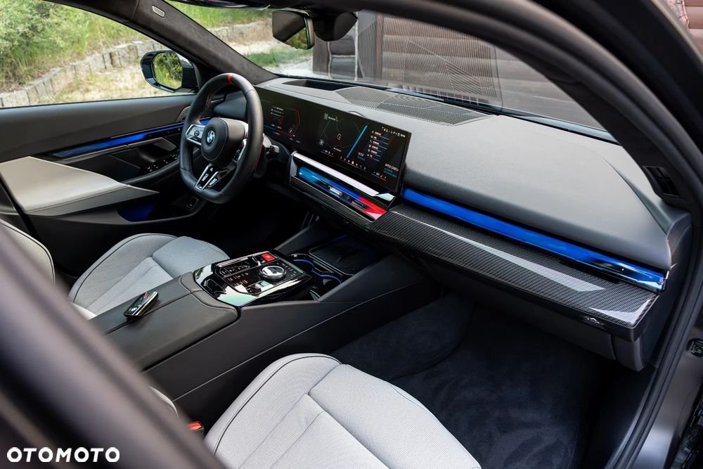 BMW M5 PHEV - 25