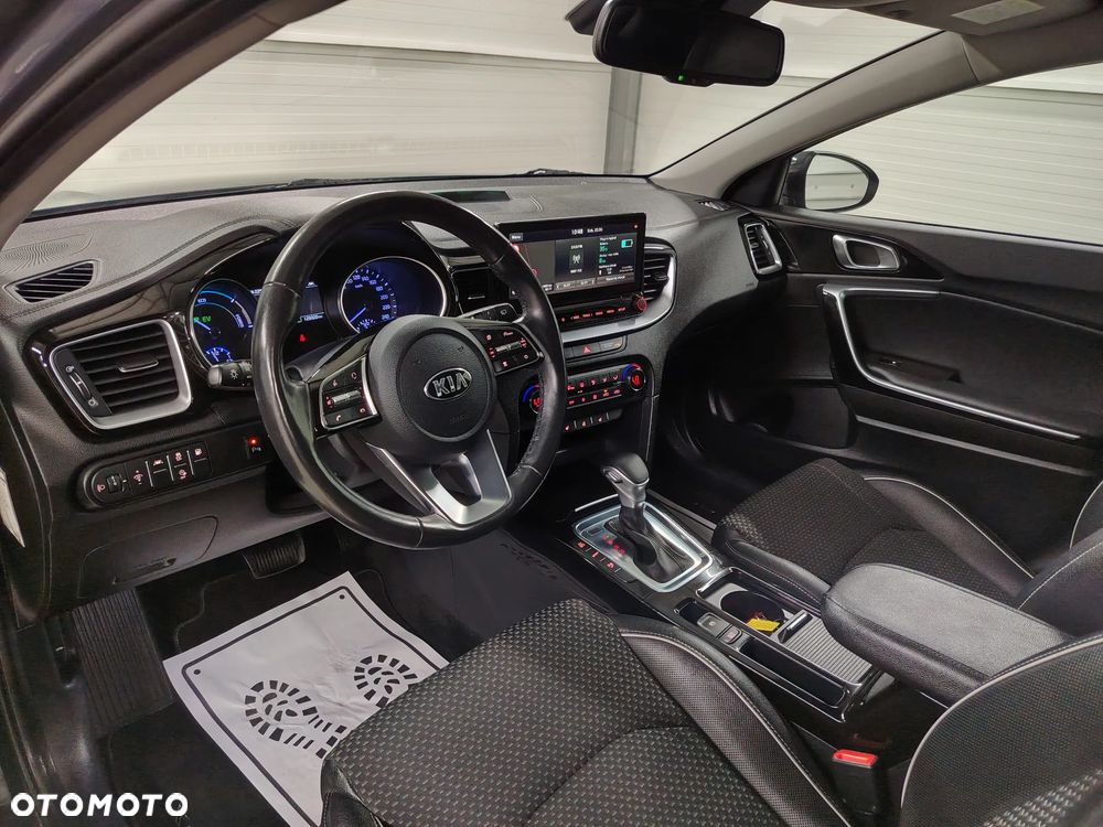 Kia XCeed 1.6 GDI PHEV Business Line DCT - 18