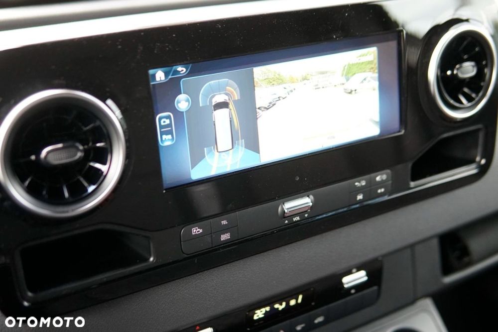 Mercedes-Benz Sprinter - 16