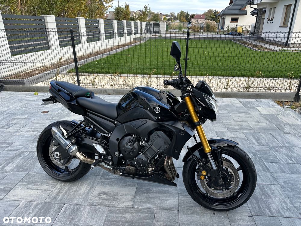 Yamaha FZ8 - 13