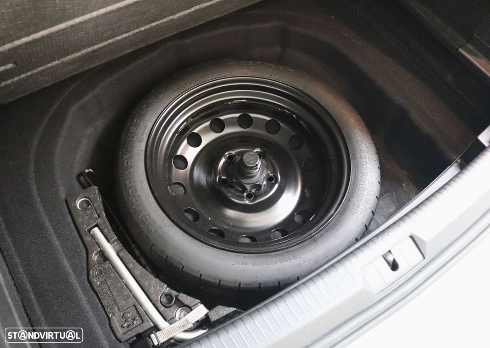 VW Golf 1.0 TSI Trendline Pack - 31