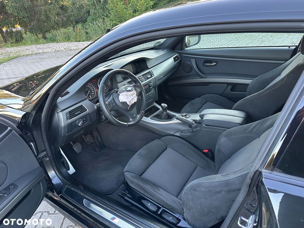 BMW Seria 3 320d M Sport Edition - 17