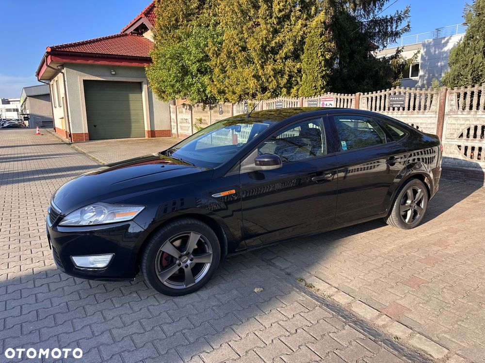 Ford Mondeo 2.0 Gold X - 35