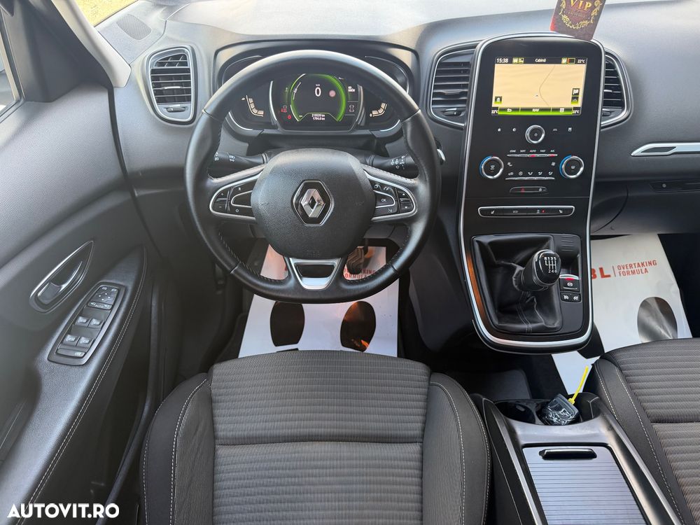 Renault Grand Scenic BLUE dCi 120 BUSINESS EDITION - 12
