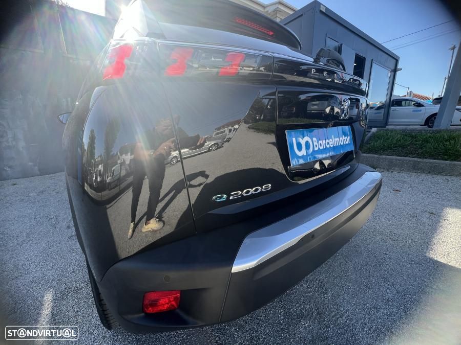 Peugeot e-2008 50 kWh Allure Pack - 13