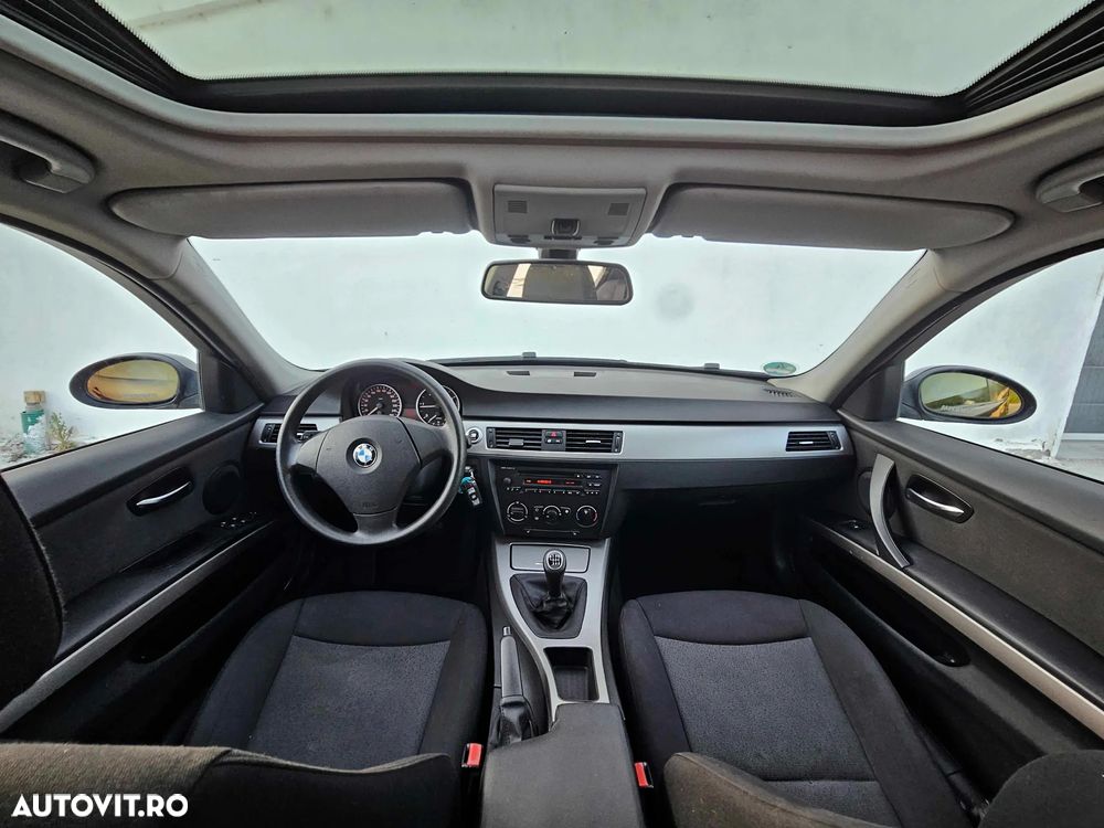 BMW Seria 3 320d DPF - 23
