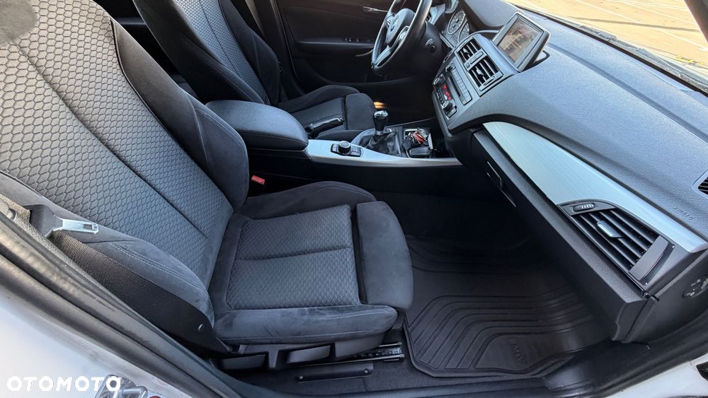 BMW Seria 1 - 8