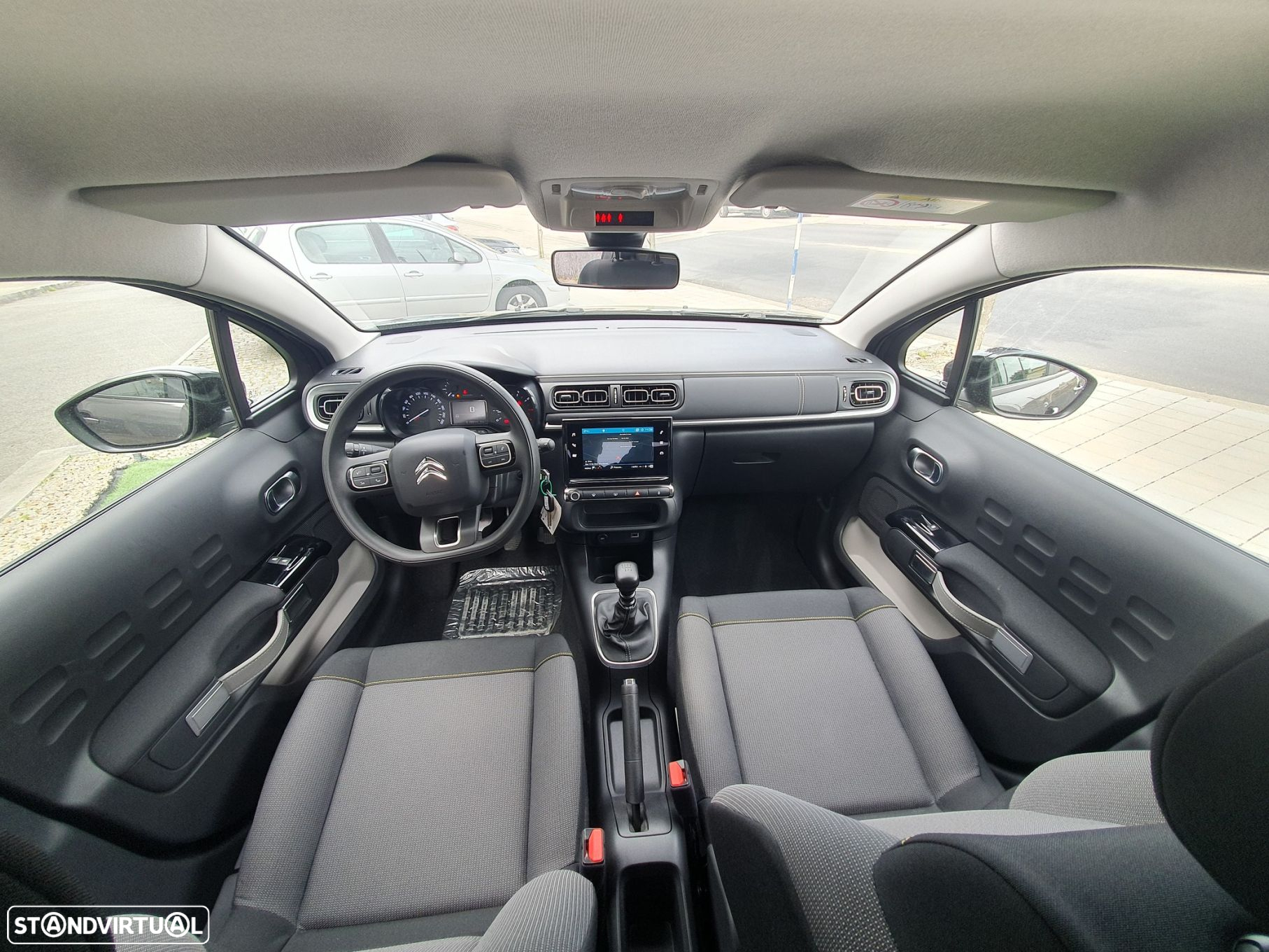 Citroën C3 1.2 PureTech C-Series - 19
