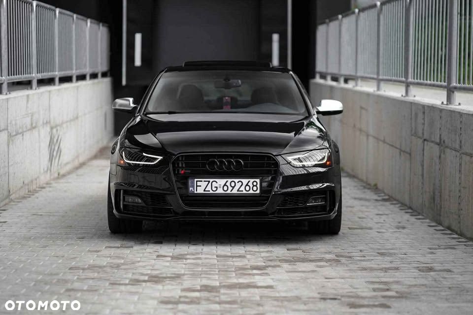 Audi S4 Limousine - 3