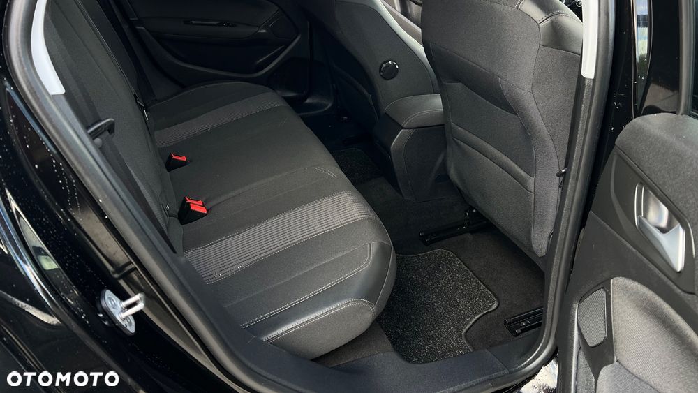 Peugeot 308 BlueHDi 130 EAT8 Stop & Start Allure Business-Paket - 20