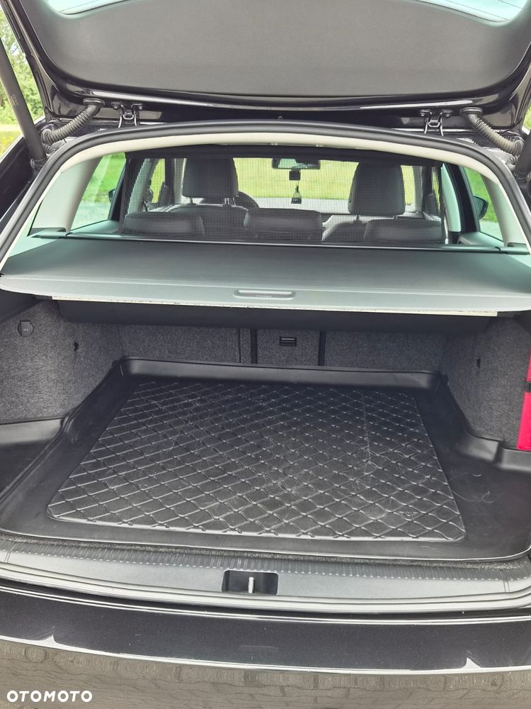 Skoda Octavia 1.6 TDI Ambition DSG - 10
