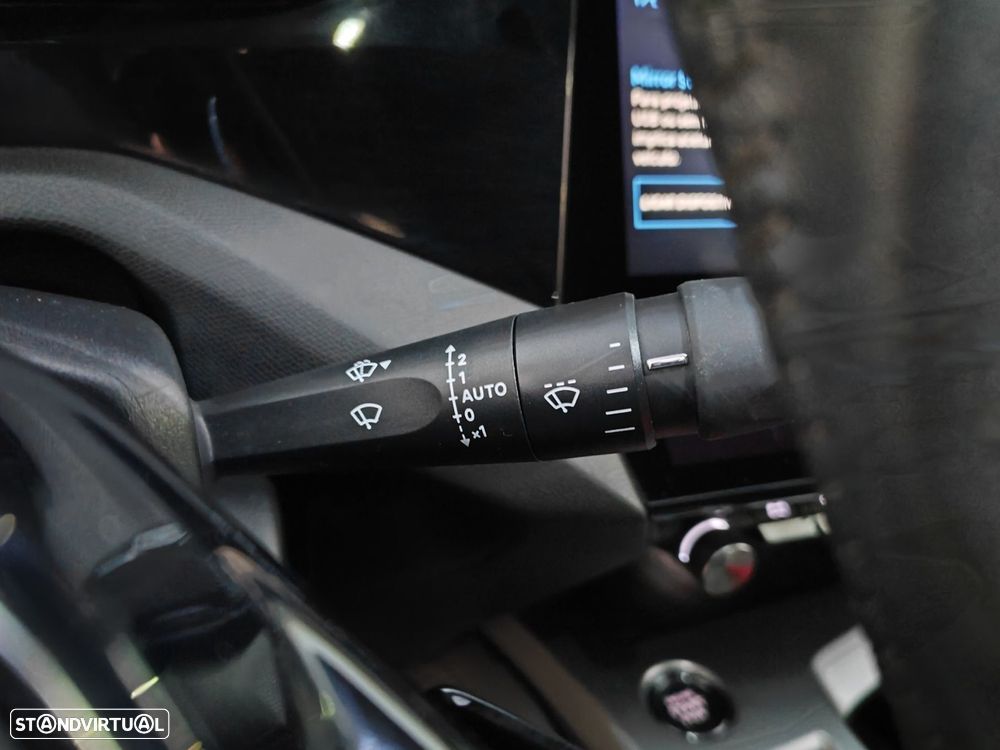 Peugeot 408 1.2 PureTech Allure EAT8 - 23