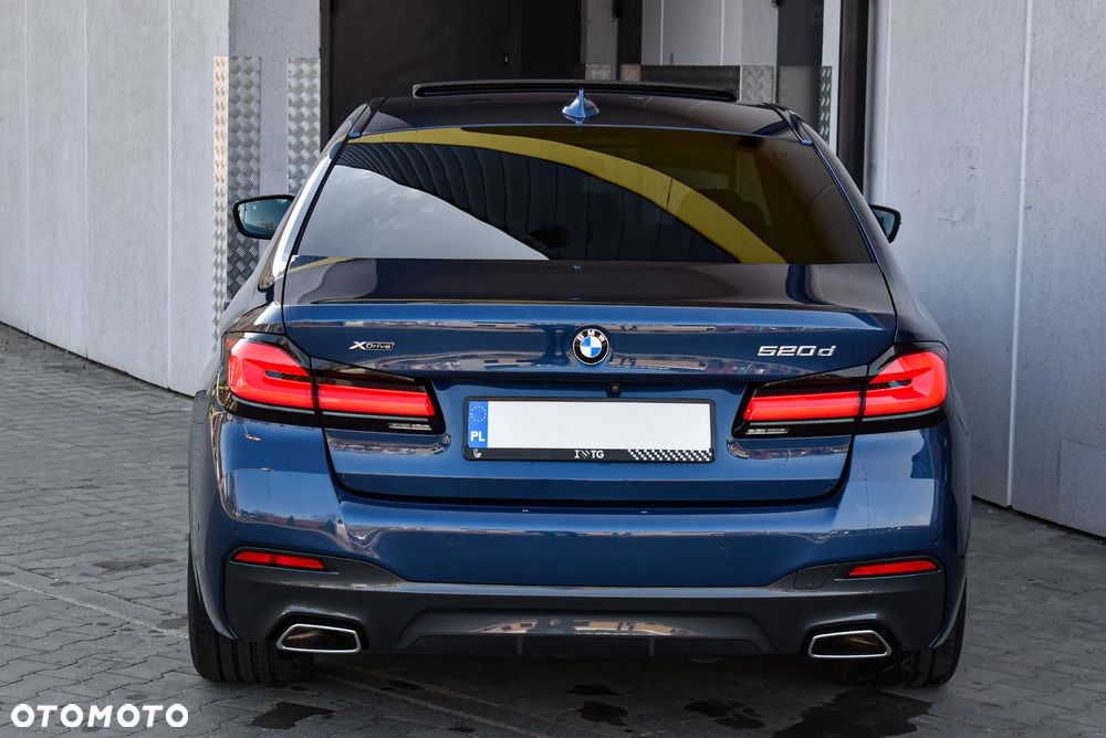 BMW Seria 5 520d M Sport sport - 26