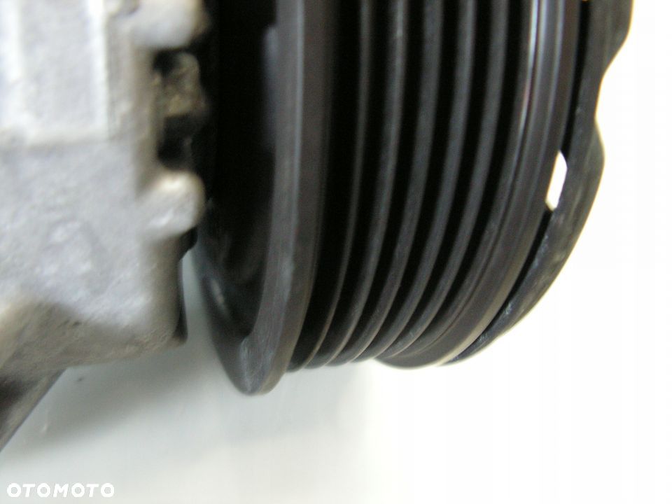 COROLLA VERSO 1,6 1,8 VVTI SPRĘŻARKA KLIMATYZACJI - 3