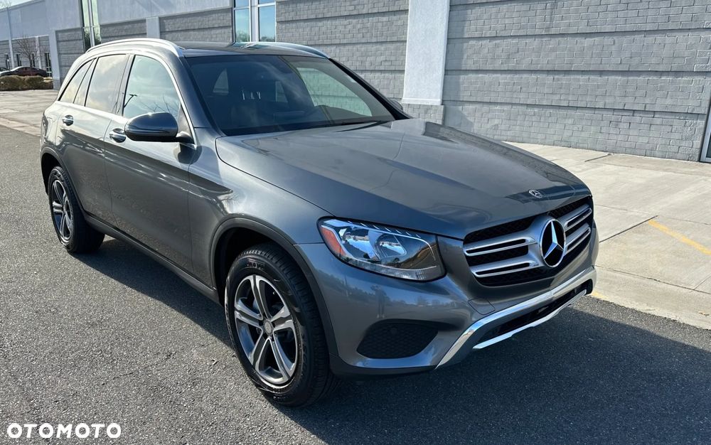 Mercedes-Benz GLC - 4