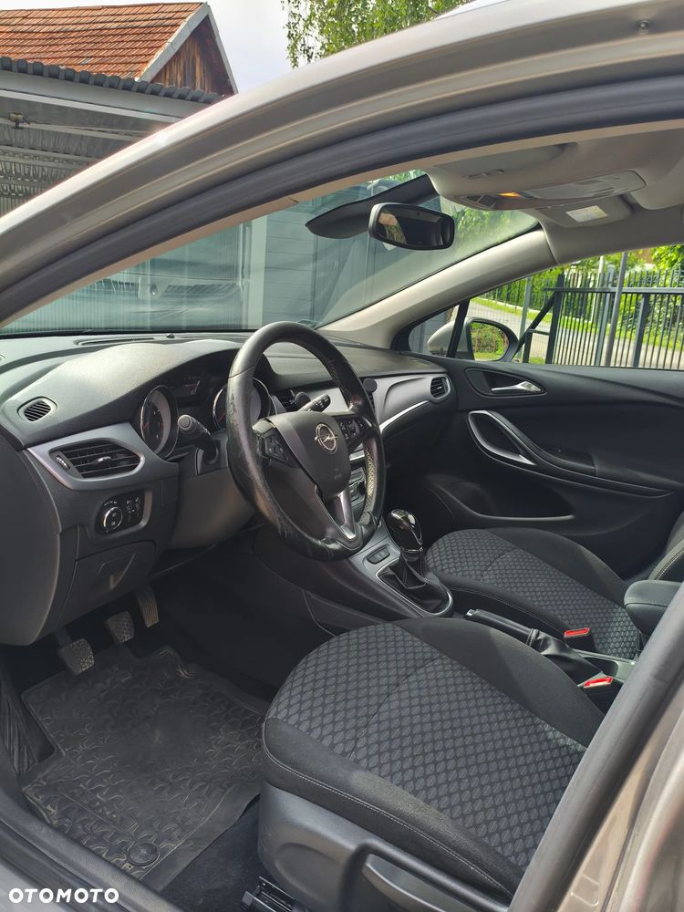 Opel Astra - 19